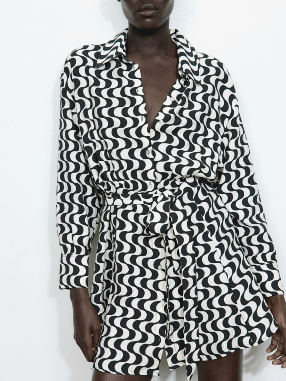 H&M Black and White Wave-Print Long Sleeve Shirt Dress